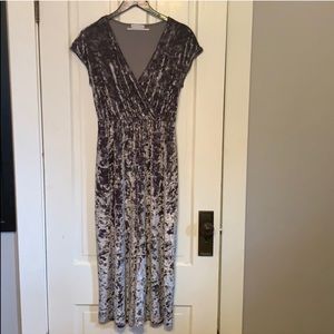 Urban Outfitters Silver Velvet Cropped Jumpsuit(M)